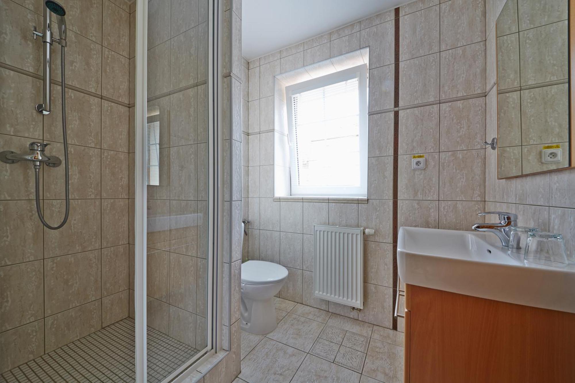 Penzion U Karabiny Adršpach Exteriör bild