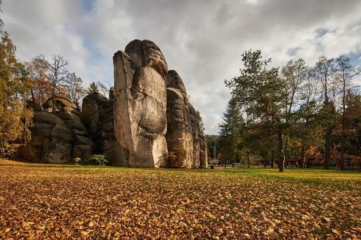 Penzion U Karabiny Adršpach Exteriör bild